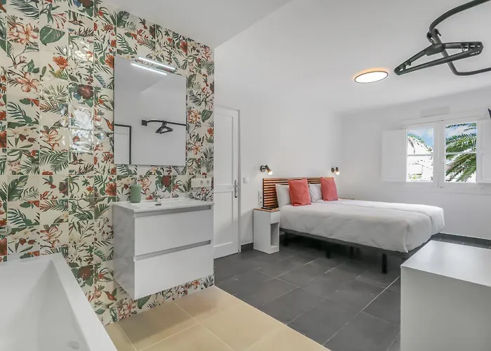 Garden Nadami 1935 *