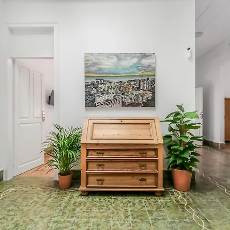 ゲストハウス Garden Nadami 1935